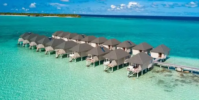 Summer Island — WASSERVILLA, nachhaltiger Boho-Chic & Hausriff 45 Min. per Speedboot ab Malé