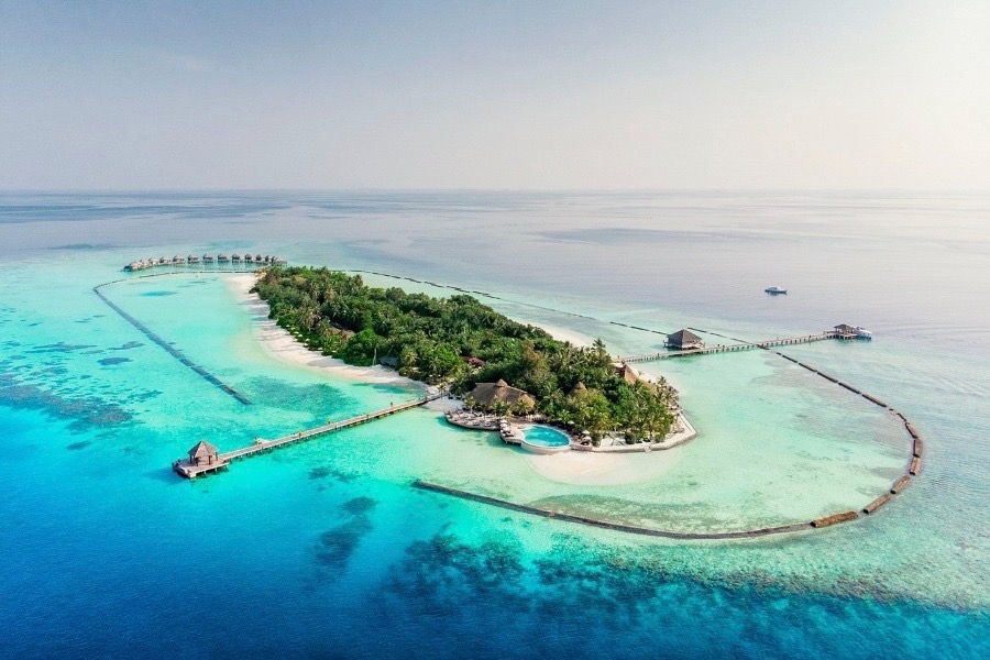 Komandoo Island Resort