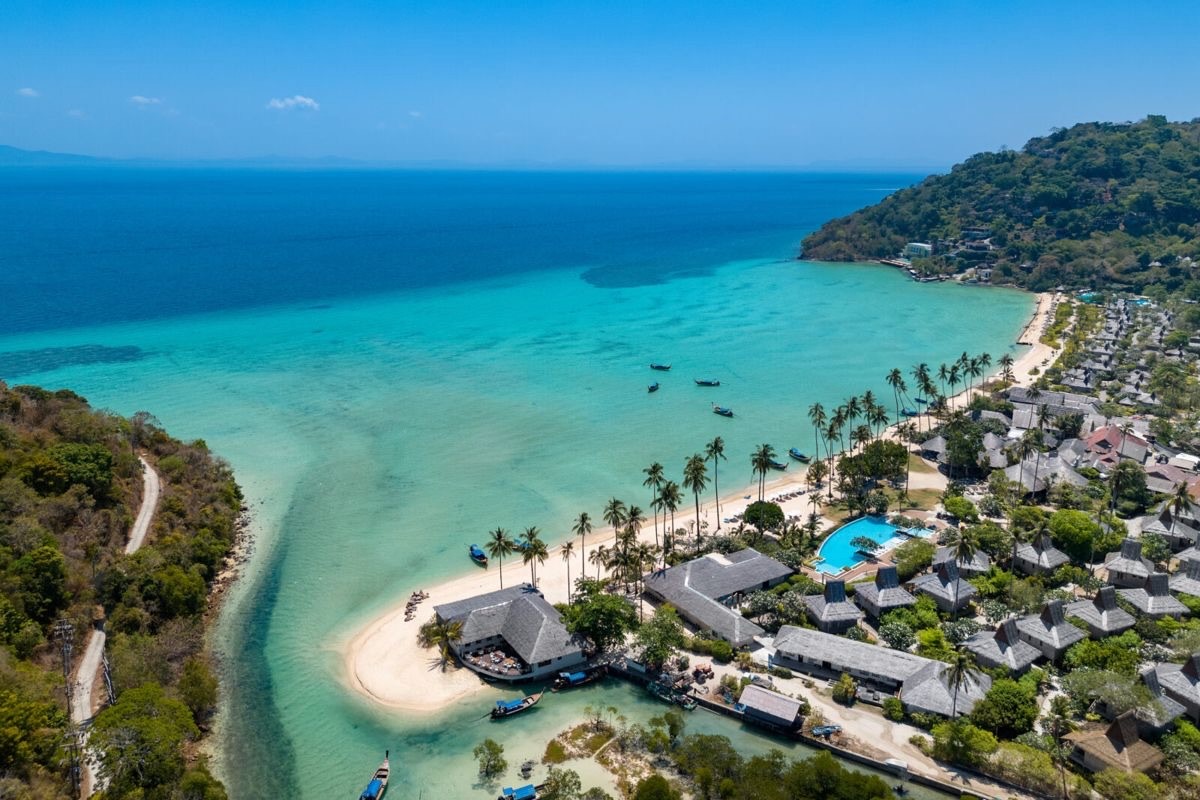 SAii Phi Phi
